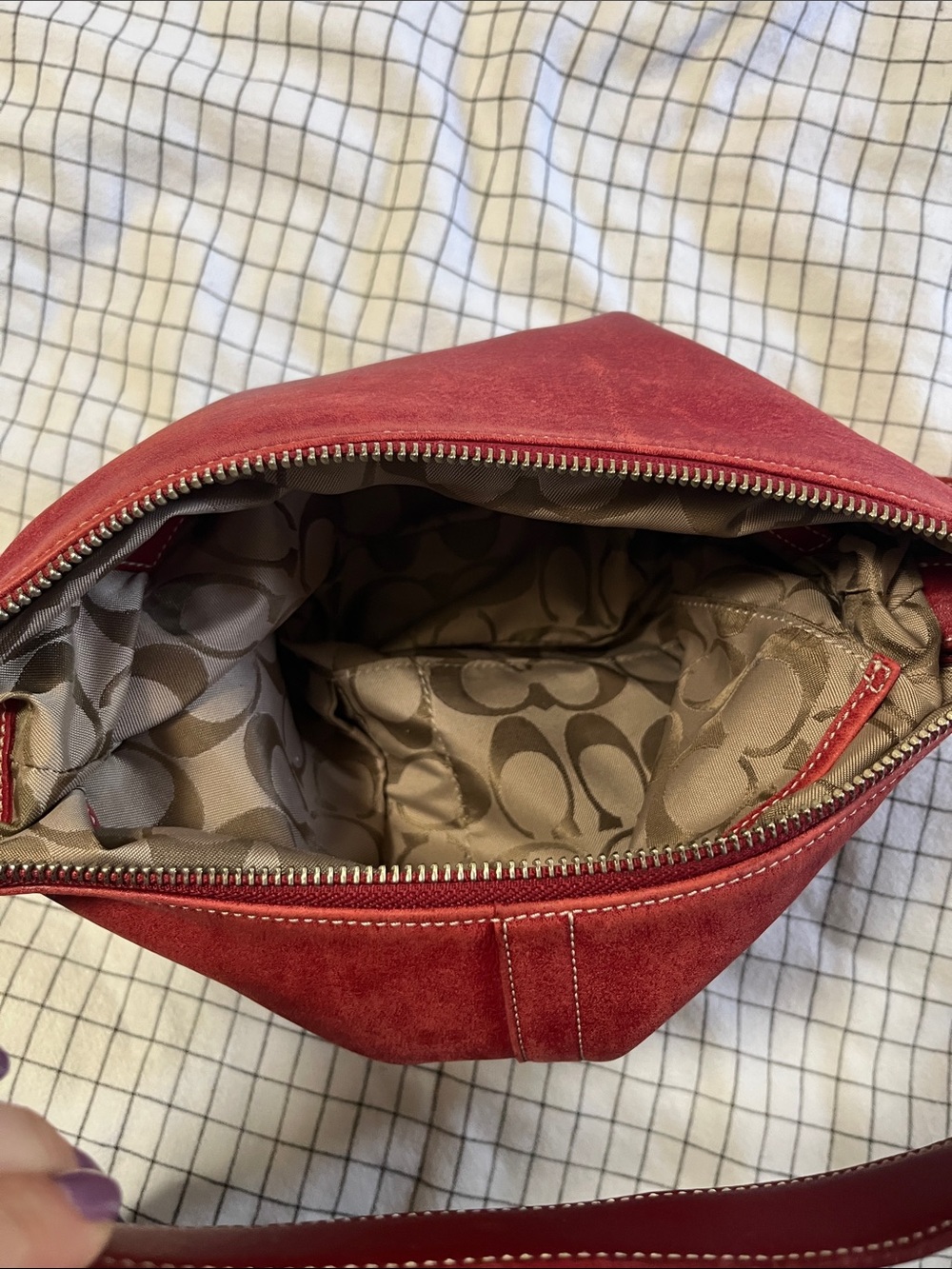 Vintage Red Coach Shoulder Bag - Picture 5 of 6